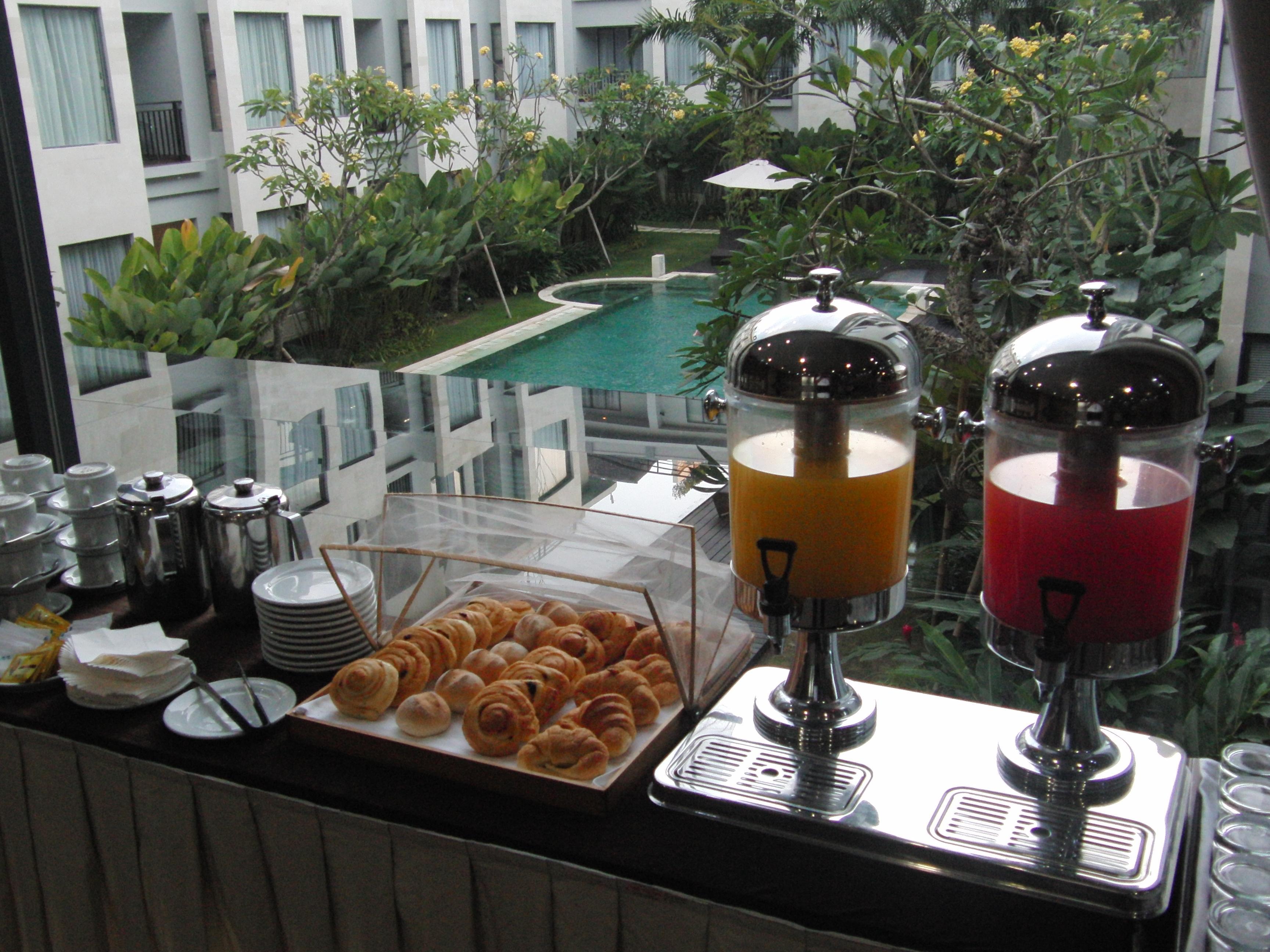 Umalas Hotel & Residence Seminyak Extérieur photo